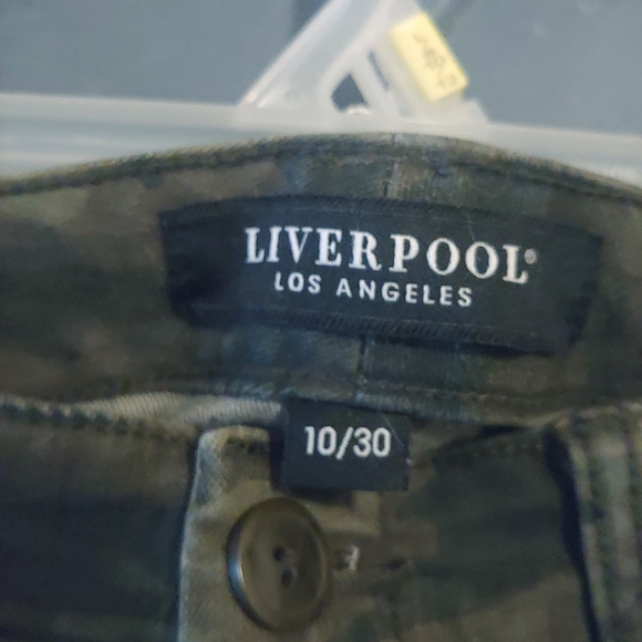 Army green fitted pants - Picture 3 of 3